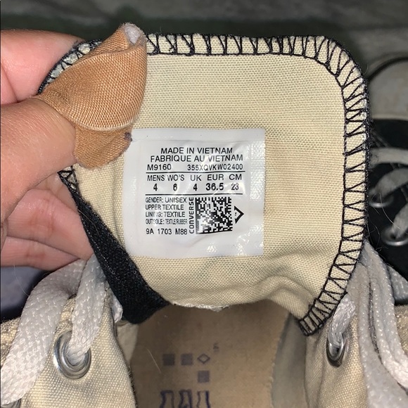 Converse - Picture 3 of 3